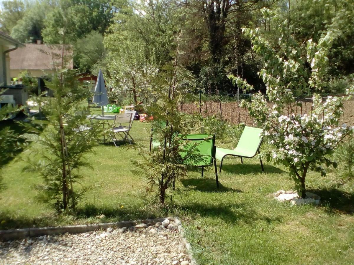 Appartamento Loft à La Campagne Parmilieu Esterno foto